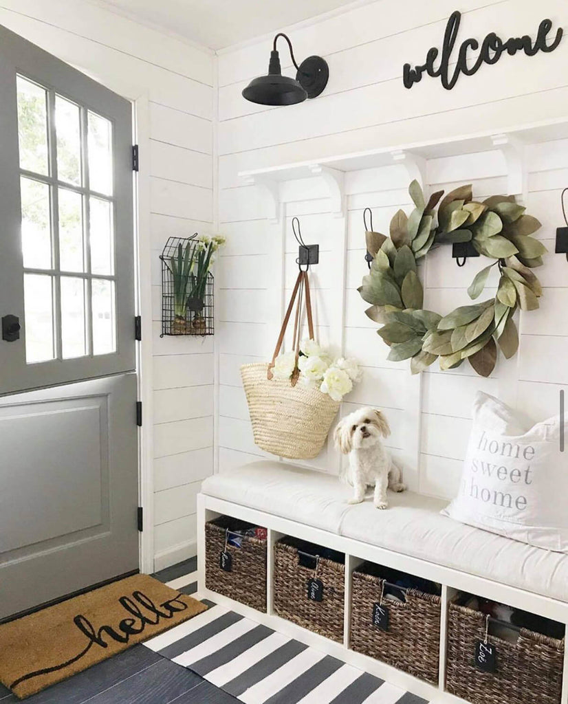 Simple Ways to Create a Welcoming Entryway